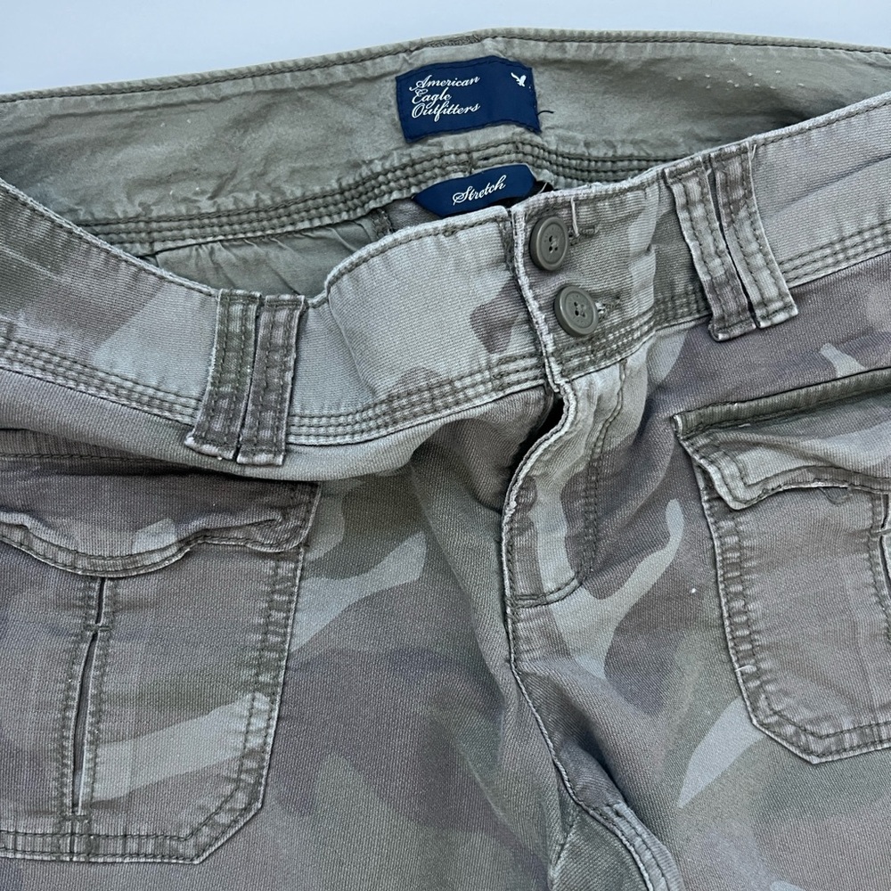 Vintage American eagle Camouflage Cargo Pants - Picture 4 of 8